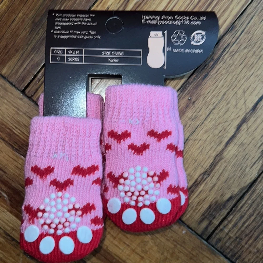 New small heart dog socks